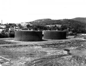 Réservoirs d'huile de l'usine Fraser d'Edmundston