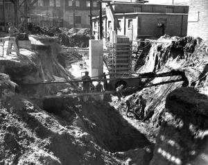 Tuyaux pour le traitement des eaux uses vers le bassin d'Iroquois