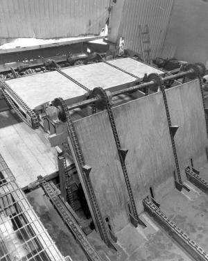 Escalier mcanique dans l'usine de sciage Fraser de Kedgwick