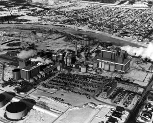 Usine de pte  papier Fraser d'Edmundston en 1980