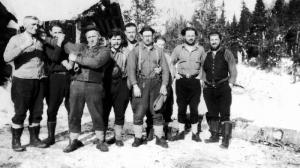 Groupe de travailleurs forestiers