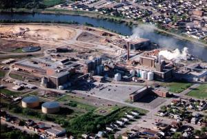 Usine Fraser d'Edmundston en 1994