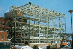 Construction de l'atelier de lavage et triage  l'usine Fraser d'Edmundston