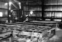 L'entrepôt de triage à l'intérieur de l'atelier de rabotage de Kedgwick en 1970