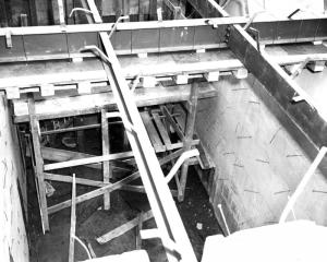 L'intérieur de la fondation de l'immeuble de la pompe primaire de l'usine Fraser d'Edmundston