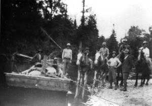 Barge sur la rivière Verte